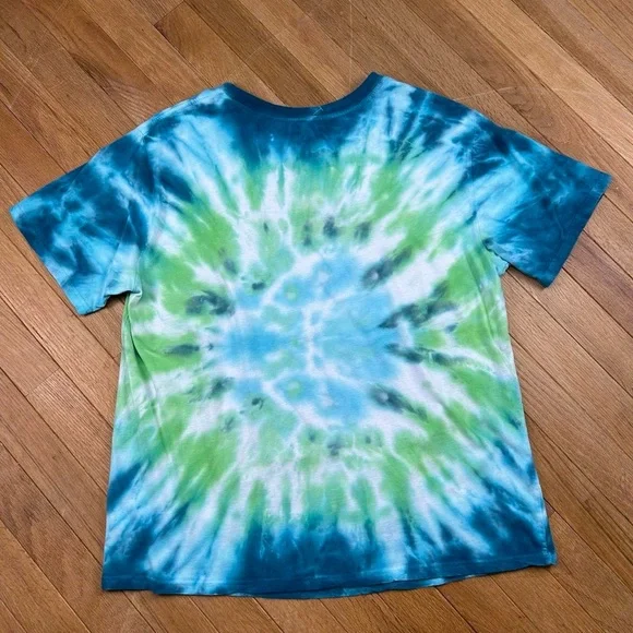 Psychedelic ocean graphic tie dye t shirt - Picture 3 of 3